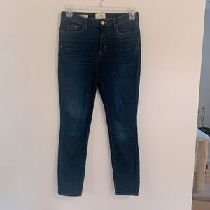 Universal Thread Goods Co jeans Size 6/28R